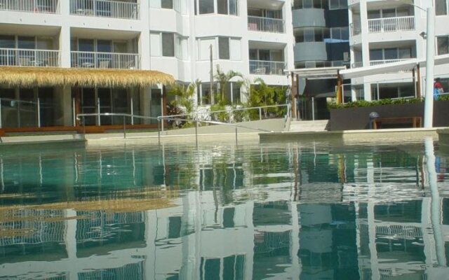 Mariner Shores Resort & Beach Club