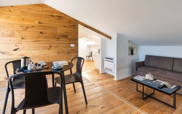 Re Dionisio Luxury Suites