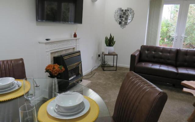 Remarkable and Perfect 3 Bed House in Nottingham