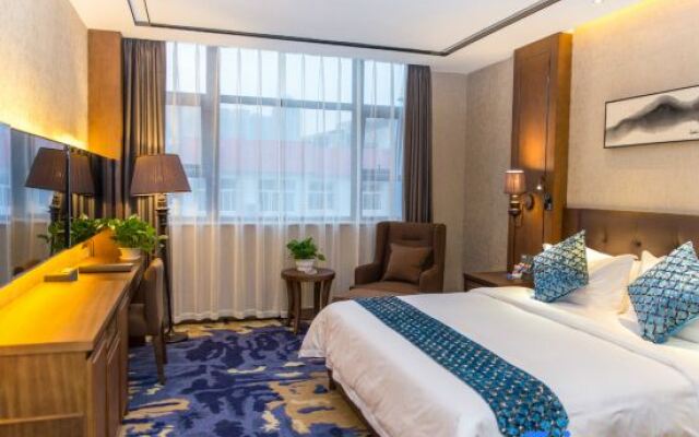 Macao Tianzi Hotel (Sanmenxia municipal government store)