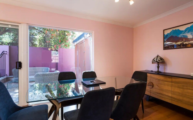 Homely 2 Bedroom Apartment in Maylands