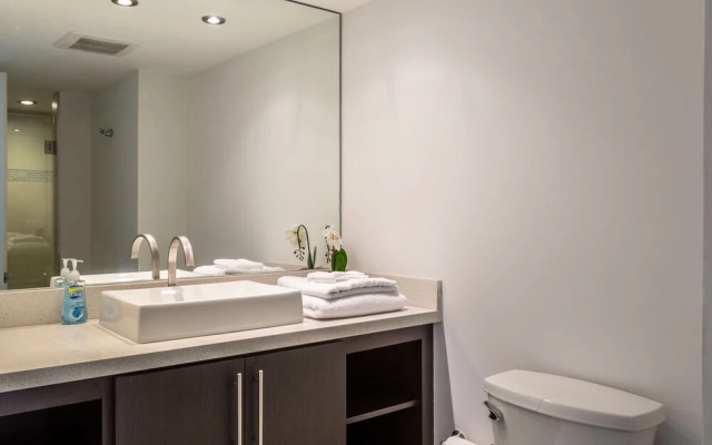 2 Bedroom Pearl in Downtown Miami