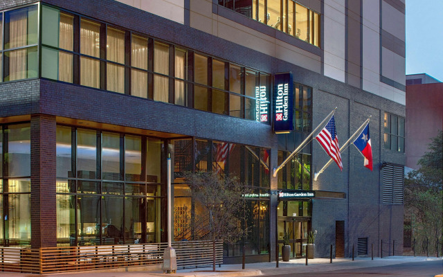Hilton Garden Inn Austin University Capitol District