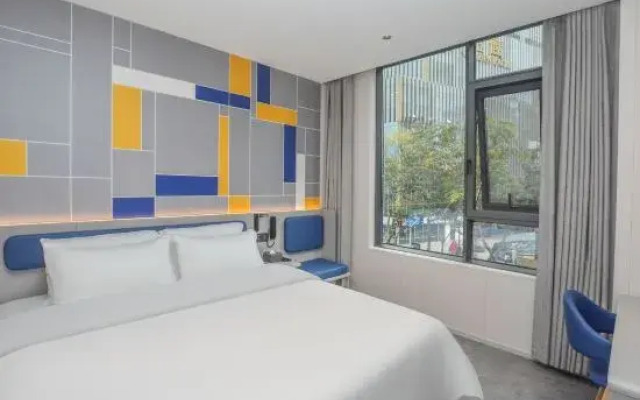 7Days Inn Nanjing Xinjiekou Subway Station Golden Eagle international Road