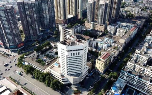 Harbour City Hotel