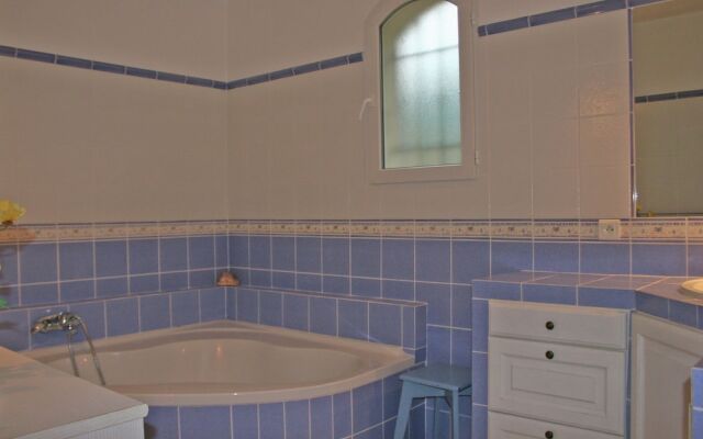 Luxurious Villa in Cotignac France with Private Pool