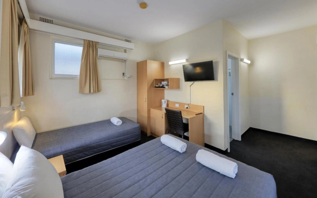 Cowra Motor Inn – Guest Rooms – Cowra
