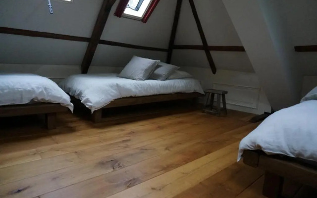 The Old Labor House 1525