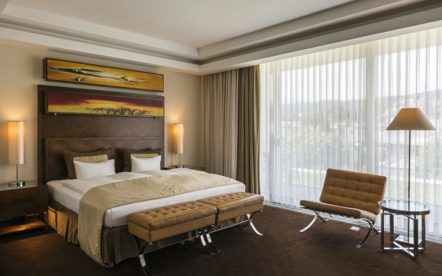 Falkensteiner Schlosshotel Velden – The Leading Hotels of the World