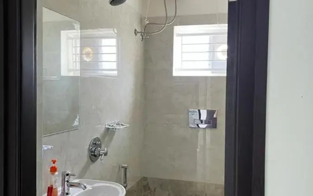Residence Retreat Service Apartments