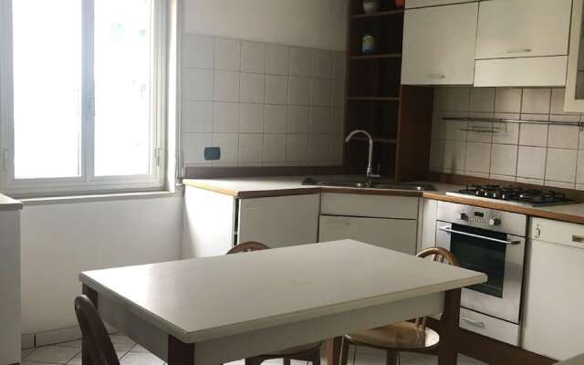 Traditional Apartment in Messina near Regional Museum