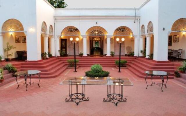 Thengal Manor