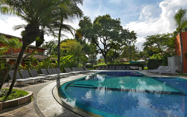 Hosteria Las Quintas Hotel