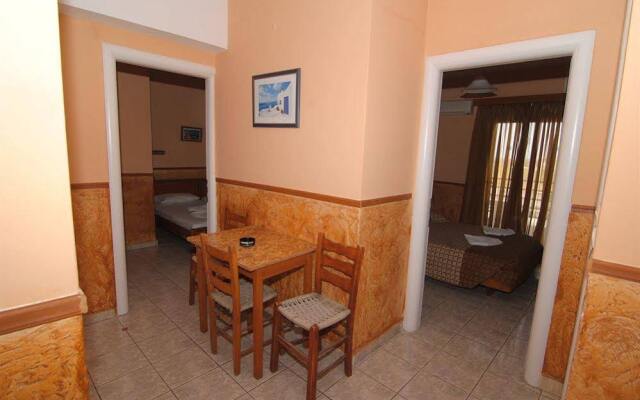 Anna Apartments