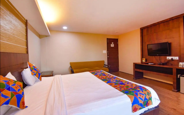 FabExpress Ocean Residency, Colva