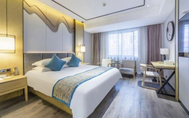 Longquan Nanguo Garden Hotel