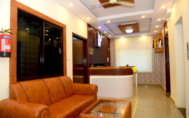 Hotel Aradhya Inn Deralakatte