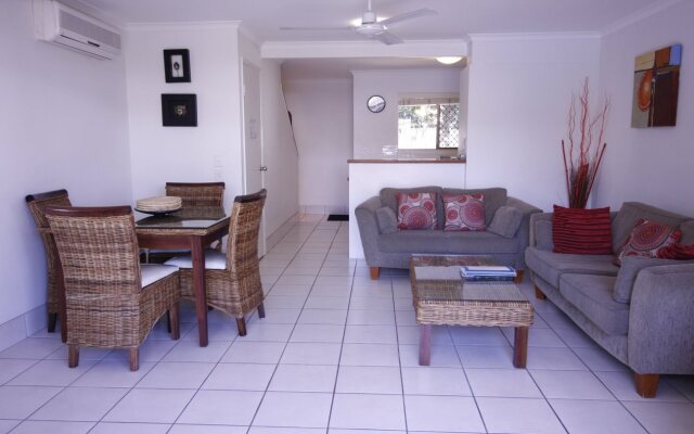Pelican Beach Resort