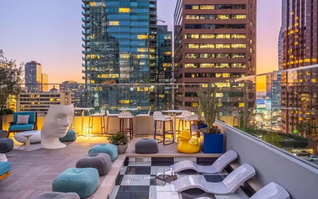 The Wayfarer Downtown LA, Tapestry Collection by Hilton