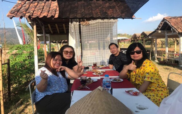 Borobudur Luxury Glamping