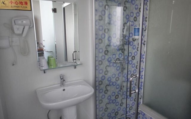 Zhonghui Fashion Hotel Maoming