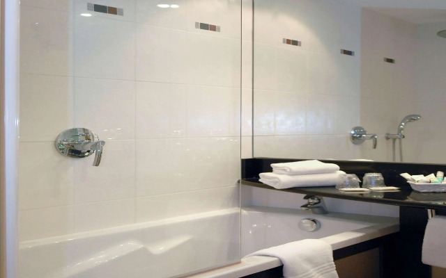 Mercure Caen Centre Port de Plaisance