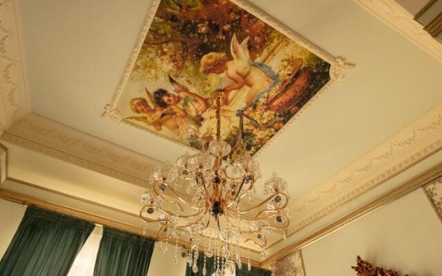 Belle Epoque Boutique Villa