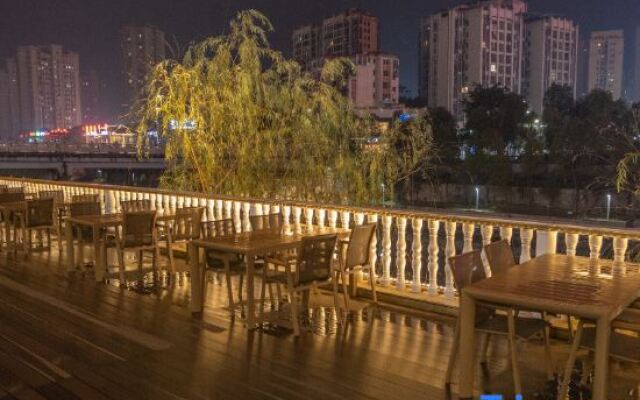 Jinshan Jianyue Hotel