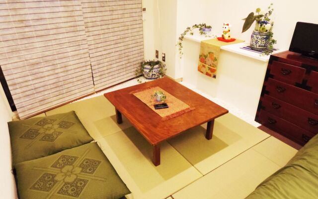 Cozy Japanese Style Room