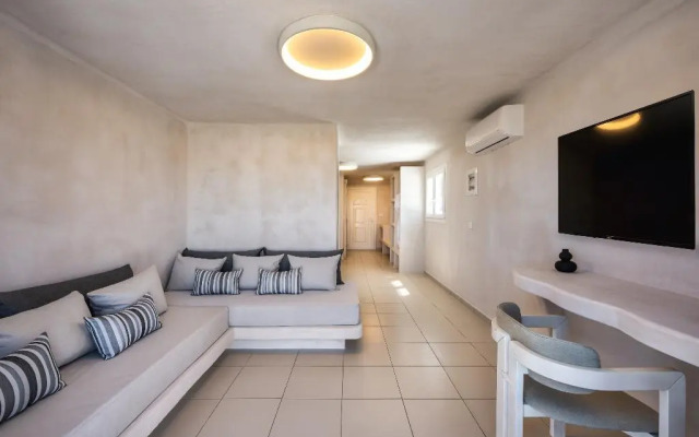 Aelia Luxury Suites