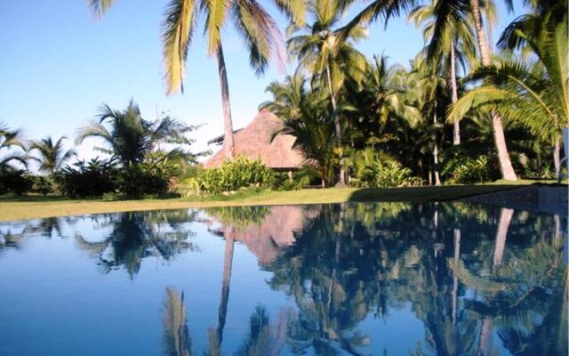 Las Lajas Beach Resort