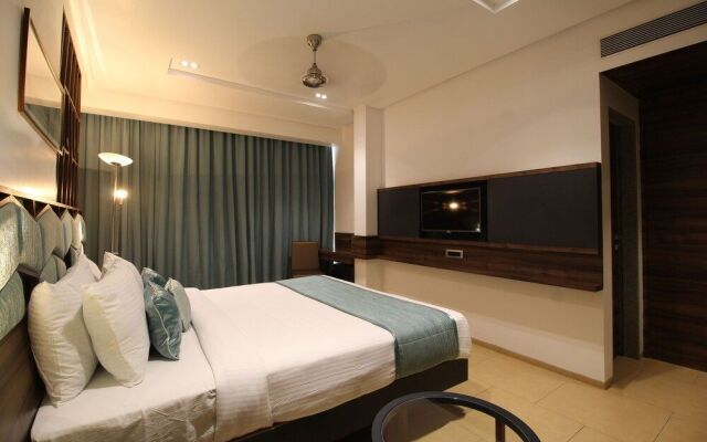 Hotel Maple IVY