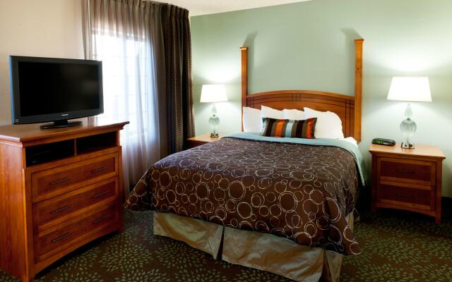 Staybridge Suites MPLS-Maple Grove/Arbor Lakes, an IHG Hotel