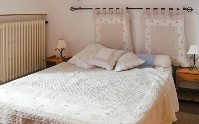 Villa With 4 Bedrooms in Althen-des-paluds, With Private Pool, Terrace