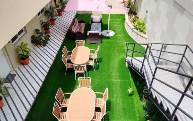 Natalia Guest House