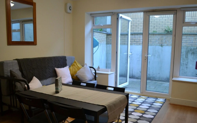 Cozy Modern Bedroom Apartment City L1