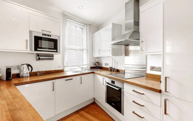Chic & Central One Bed Flat