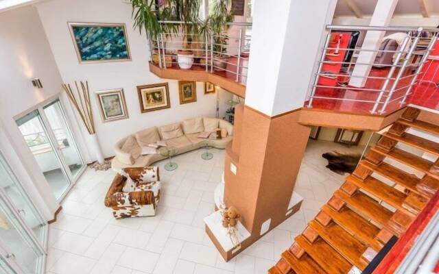 Luxury  penthouse Prestige