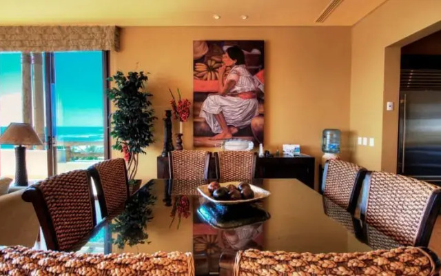 Los Veneros Penthouse