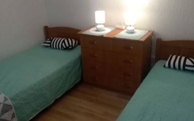 Apartment Tomi - with a large terrace (30m2): A1 Tribunj, Riviera Sibenik