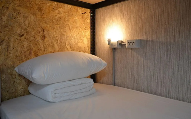 Hostel of Rising SUN