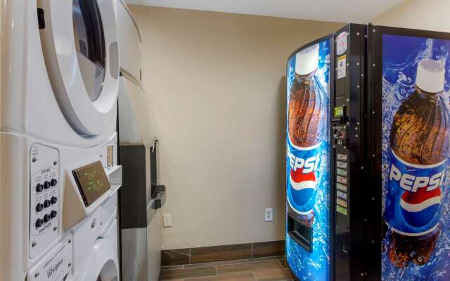 Comfort Inn & Suites Woods Cross - Salt Lake City North