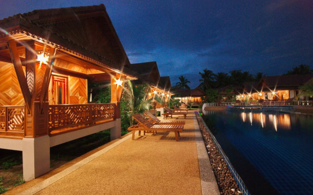 Sangsawan Palace Khaolak Resort