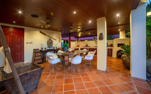 Tropical 6 Bedroom Villa Sanctuary