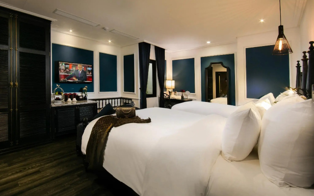 JM Marvel Hotel & Spa