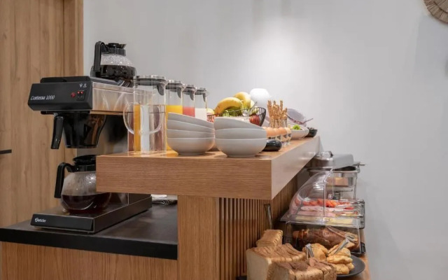 Marea Boutique Suites