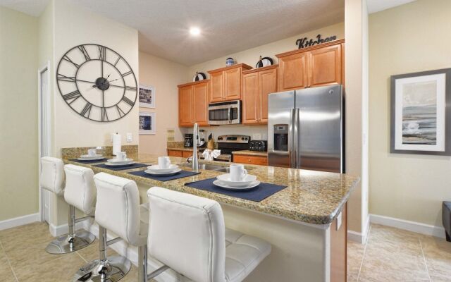 Storey Lake-5 Bedroom Townhome w/SplashPool-1602ST