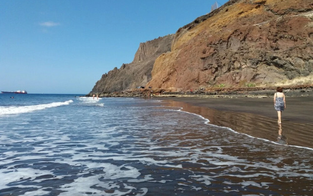 Little Beach Paradise Las Gaviotas