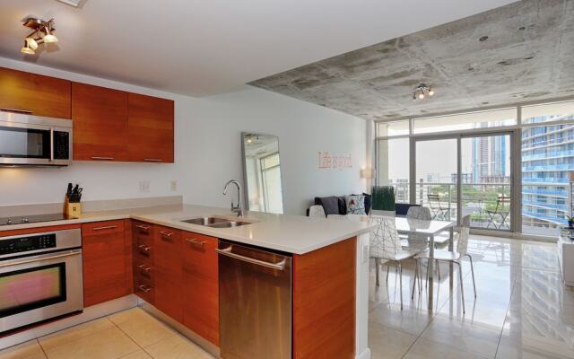 Design District Midtown Apartments by NUOVO