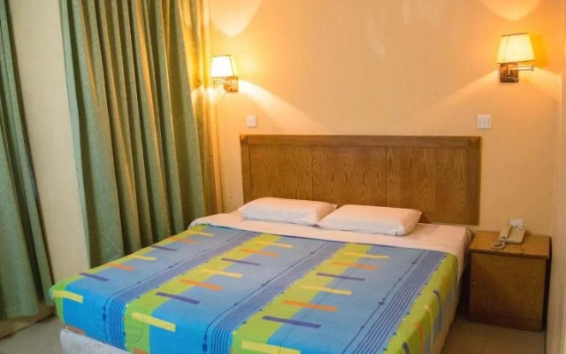 Istana Monaco Hotel